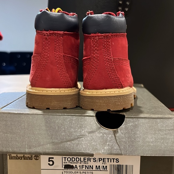 Toddler timberland boots size 5 ✨ - Picture 2 of 5